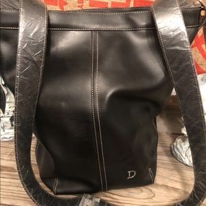NWT• Faux Leather Bag